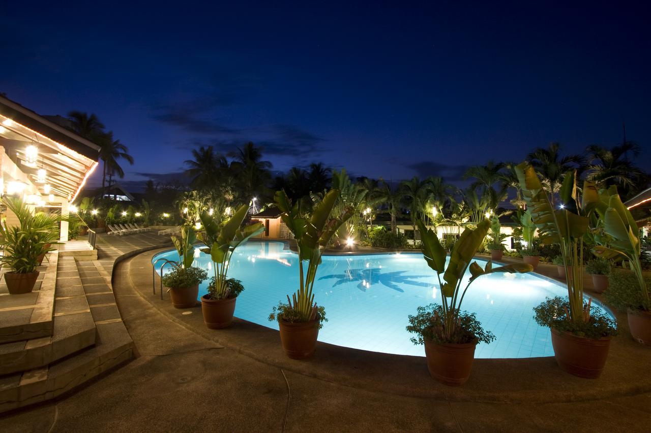 Oasis Hotel Angeles Kültér fotó