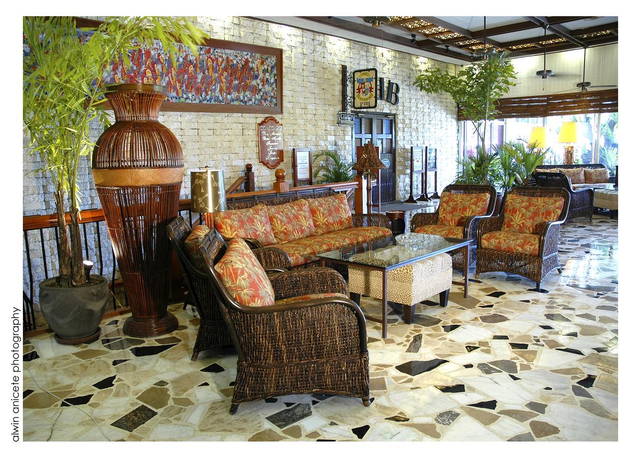 Oasis Hotel Angeles Kültér fotó